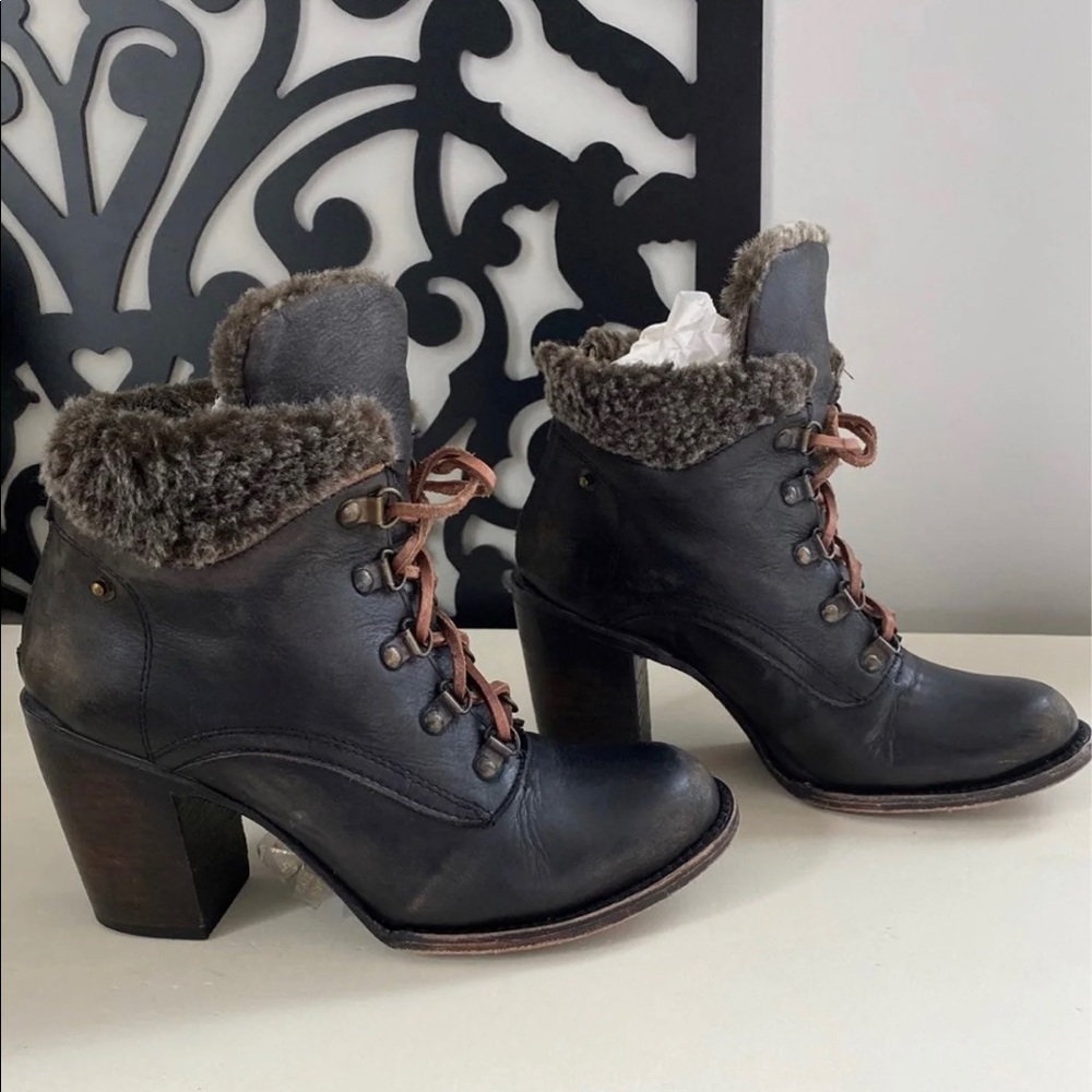 Free bird Swiss bootie size 7